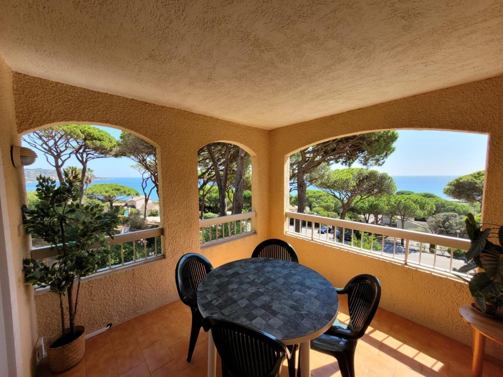 Appartement Vue Mer 200 M Des Plages - Djumbo Sainte-Maxime Extérieur photo